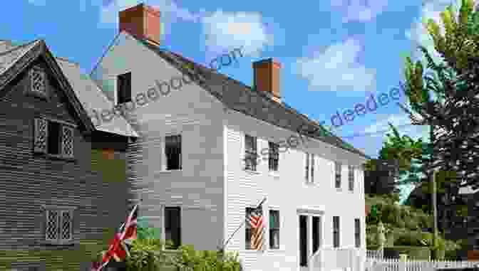 Strawbery Banke Museum's Historic Buildings And Costumed Interpreters GREATER THAN A TOURIST PORTSMOUTH NEW HAMPSHIRE USA: 50 Travel Tips From A Local