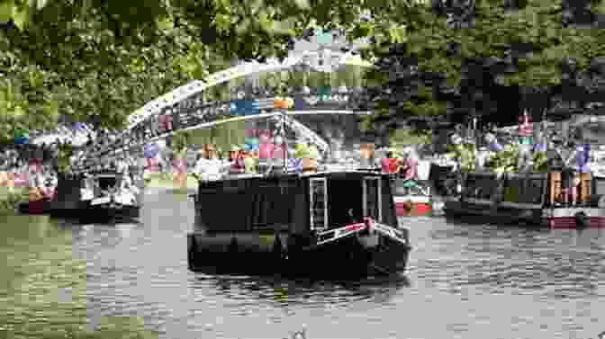 The Lively Bedford River Festival, A Vibrant Celebration Of The Town's Connection To Its Rivers On Liberty: With Related Documents (Bedford In History Culture (Paperback))